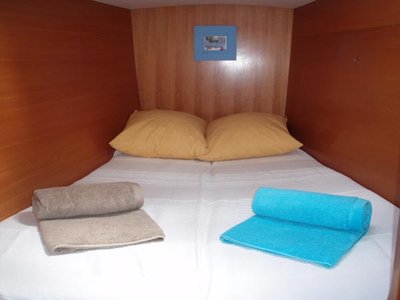 Lagoon 380 cabine avant