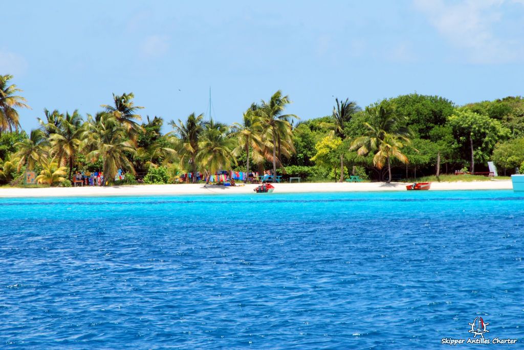 Location Catamaran Grenadines Tobago Cays